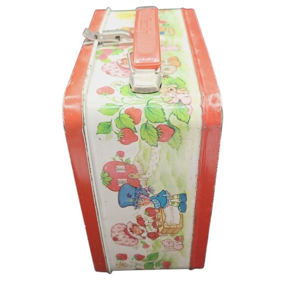 Aladdin Strawberry Shortcake Collectible Metal Lunch Box Tin & Thermos 1980 VTG - Picture 11 of 16